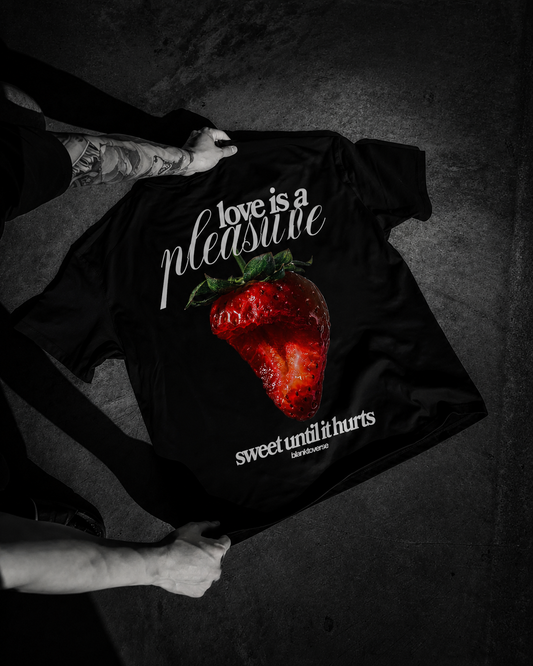 Love is a Pleasure (Dark Edition) – Terry Oversized Graphic Tee | Blanktoverse
