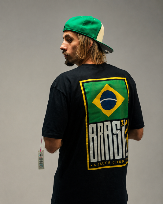 Brasil – A Sauce Country Unisex Oversized Graphic Tee